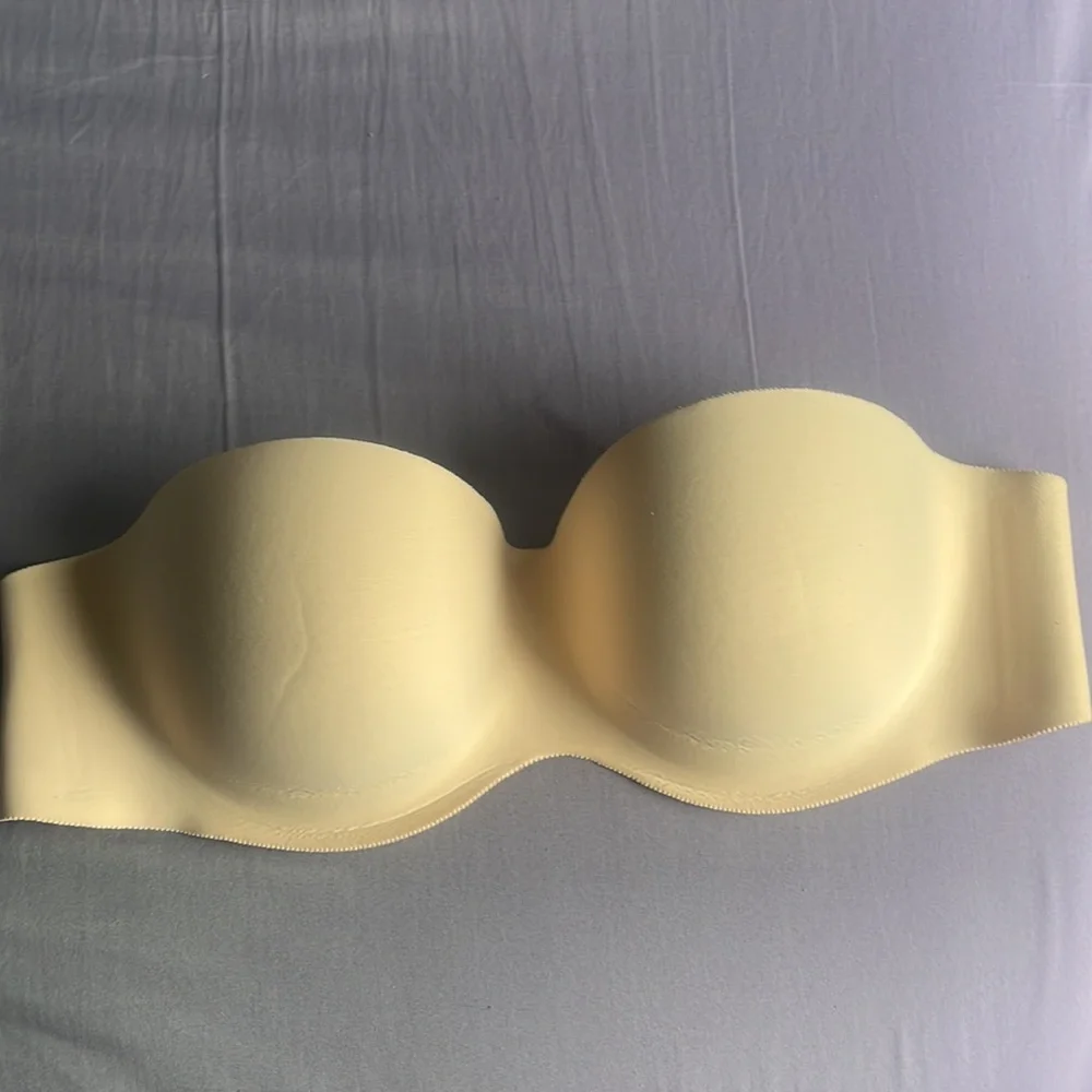 Felina Invisible Seamless Strapless Nude Beige Molded Bra 36B